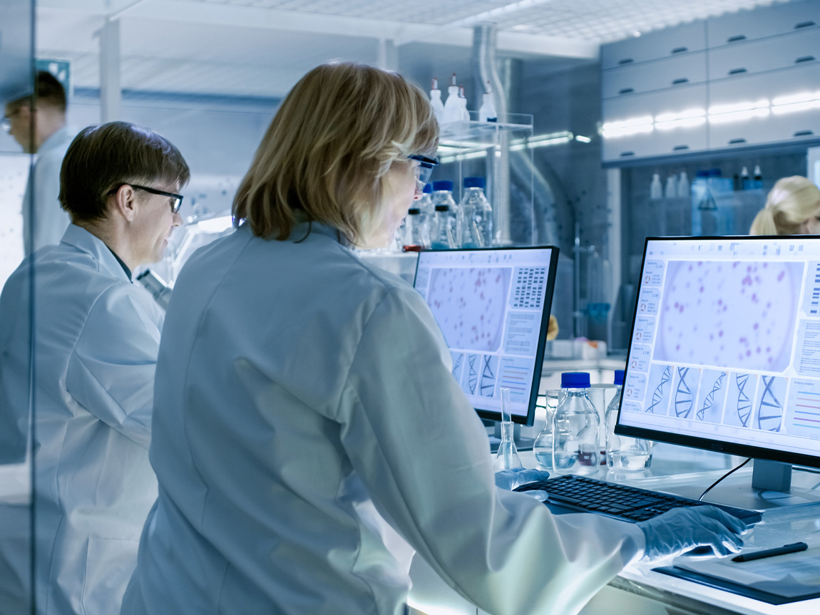 Medical scientists at work in laboratory
